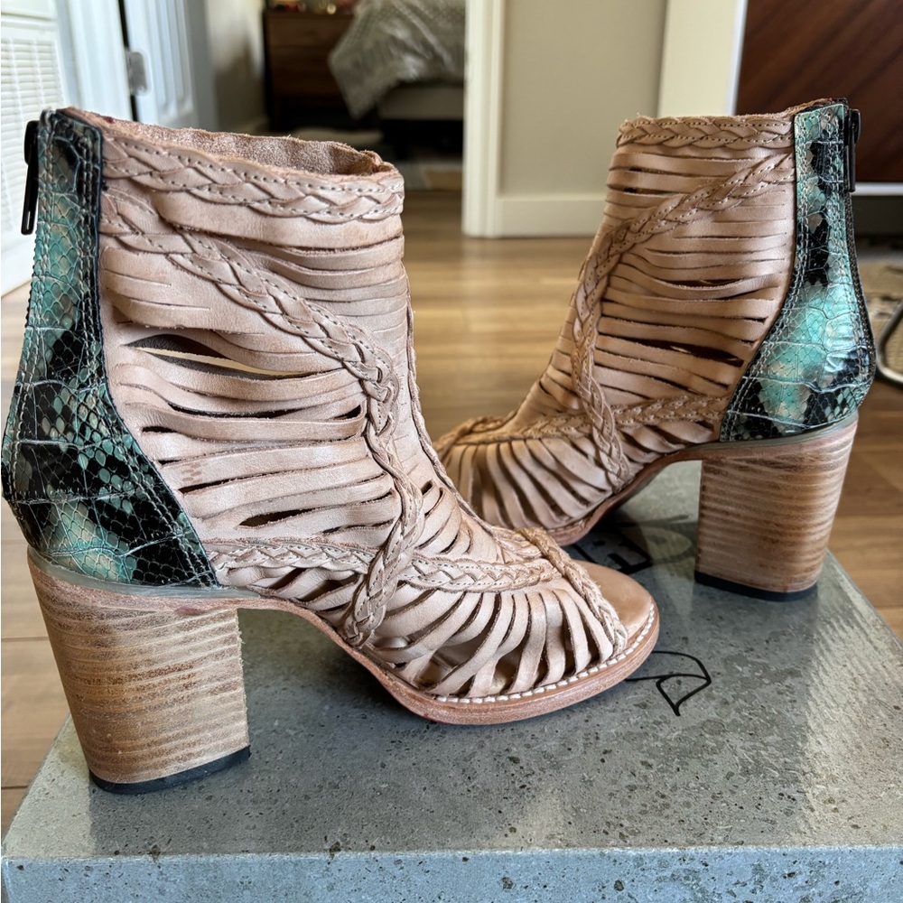 Freebird Tan and Green Ankle Boots